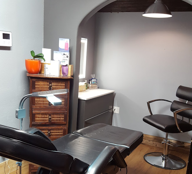 Just Tans Salon 4