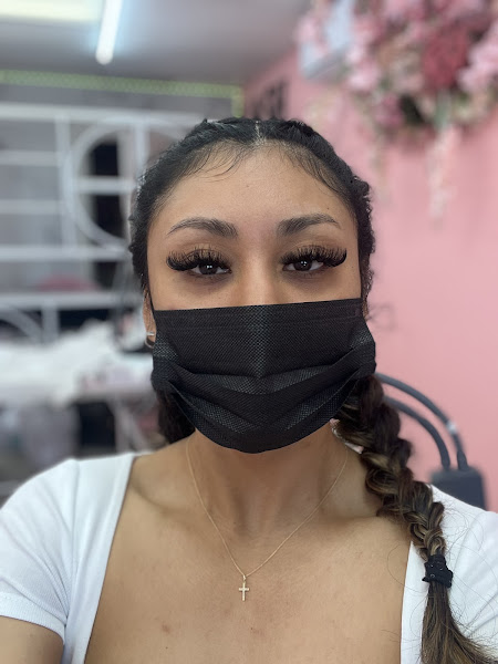 KN lashes 3