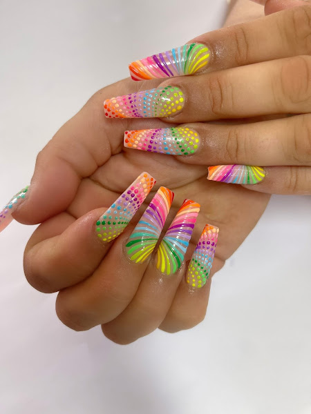 Mia Nails & Brows