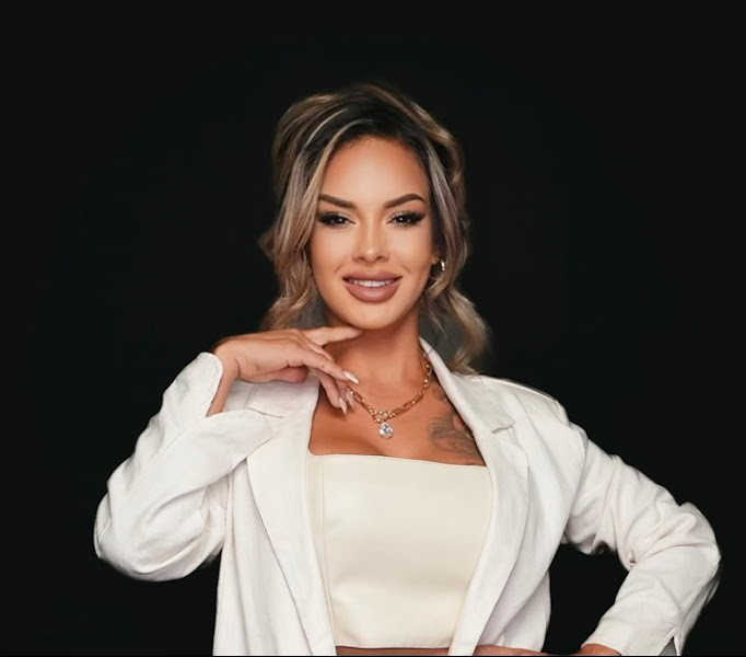 Artiora Beauty