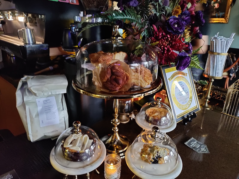 Burnt Umber Coffee ft. Petals & Poison Tea Room 3
