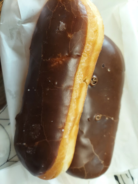 K D's Donut Shop 5