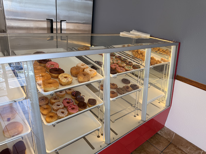 Dey's Doughnuts & Croissants