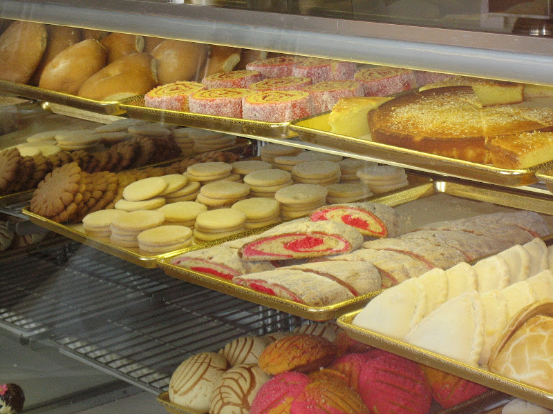 Leobardo's Bakery & Cafe