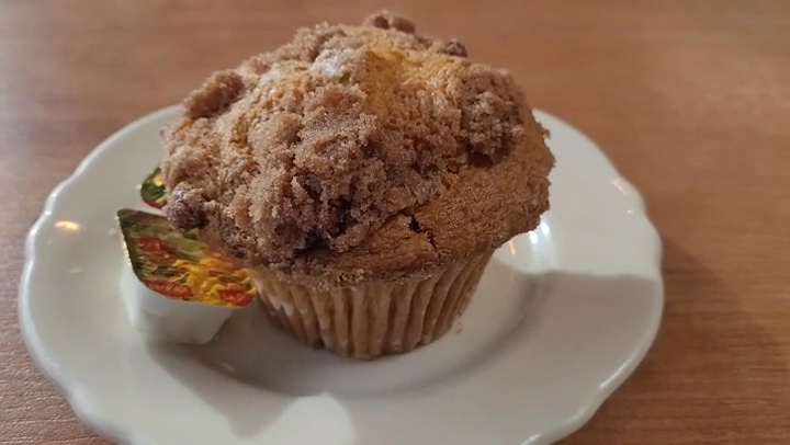 Hof's Hut Restaurant & Bakery 2