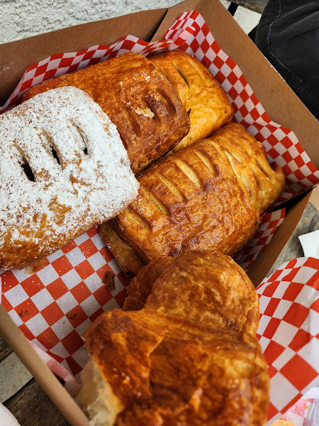 Gourmet Strudel & Cafe 3