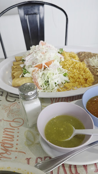 Juliana's Bakery & Restaurant 2