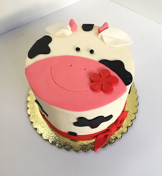 Suzie Q's Bakery 2