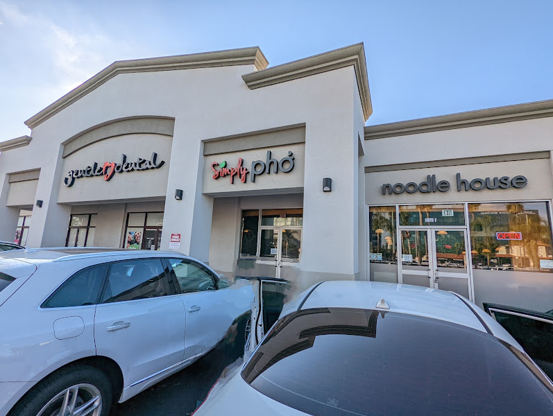 Simply Pho Noodle House 1