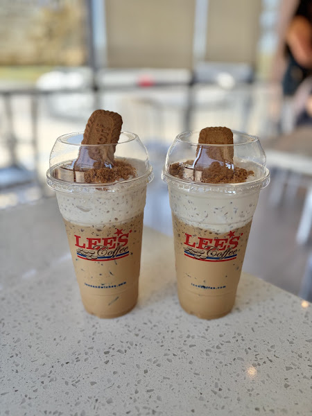 Lee's Sandwiches 5