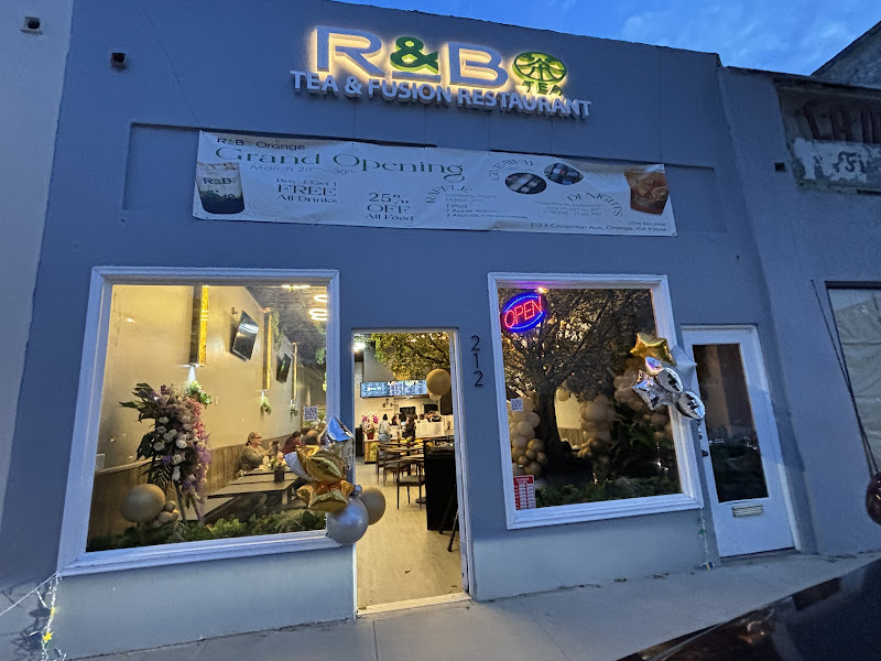 R&B Tea & Fusion Restaurant 1