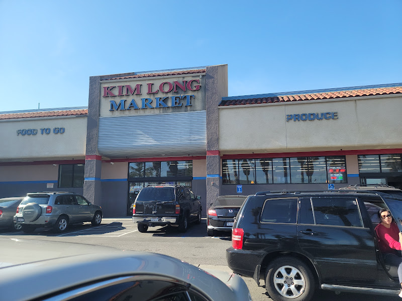 Kim Long Market 1