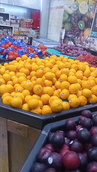 Greenland Market 2