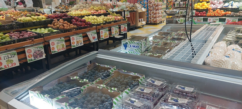 Greenland Market 4
