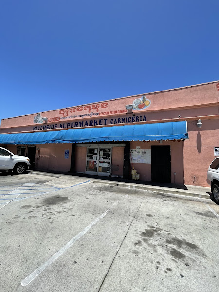 Riverside Supermarket 1
