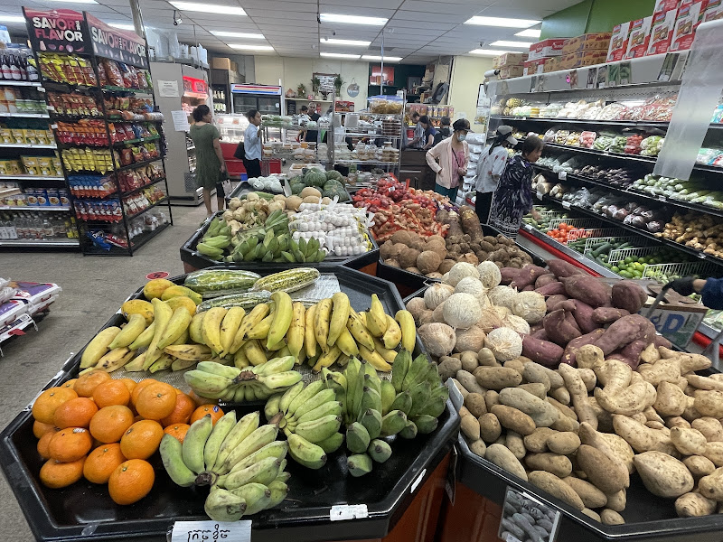 Riverside Supermarket 3