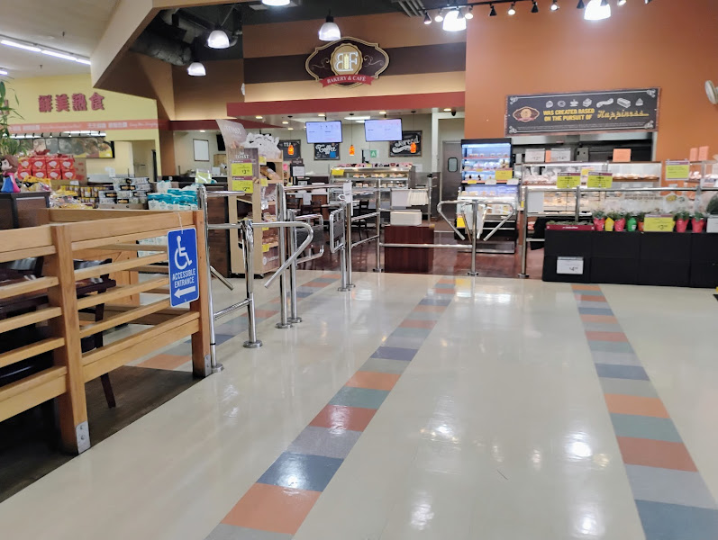 168 Market 3