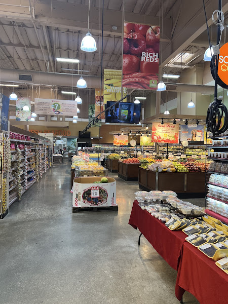 Seafood City Supermarket 3