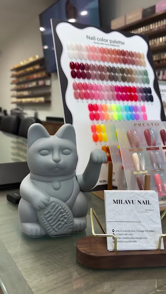 Milavu Nail Studio 2