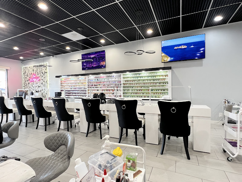 Bloom nail arts & spa 2