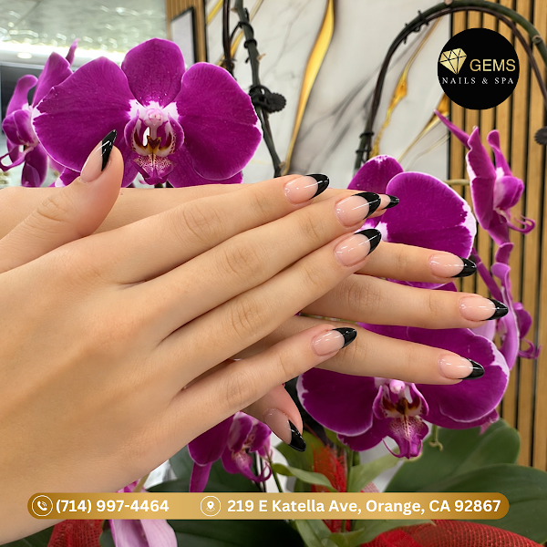 Gems Nails & Spa 3