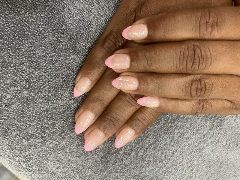 Angel Nail Bar 3