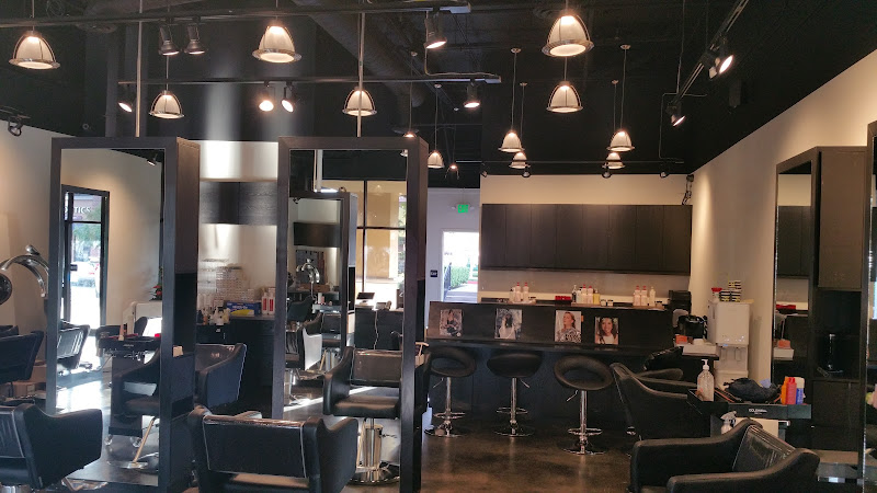 Salon Bona 4