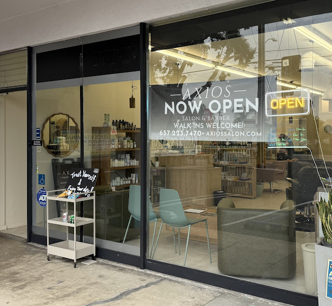 Axios Salon & Barber 3