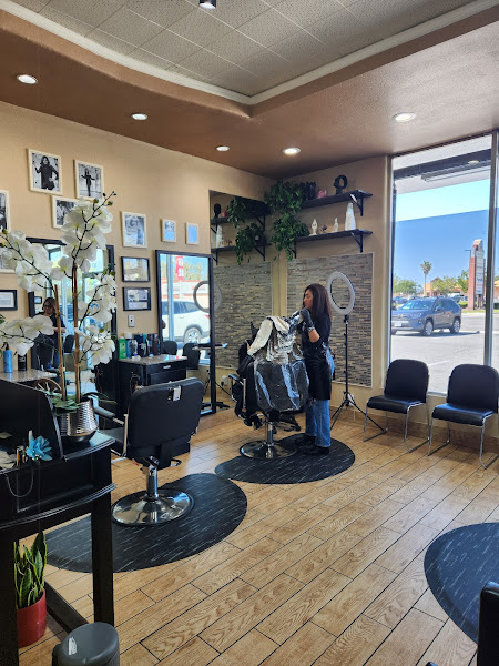 V V Hair Studio 3