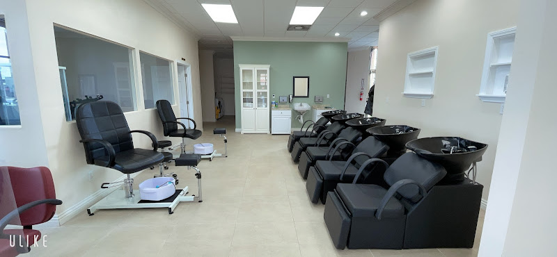Vietnam Beauty College 5