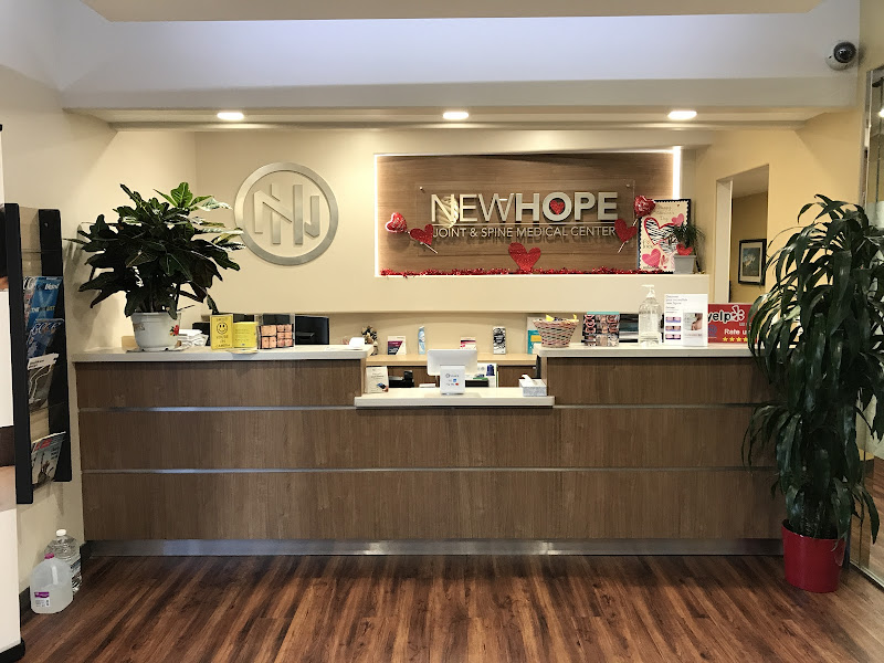 Newhope Joint and Spine: Phuong Q. Tien, MD 4