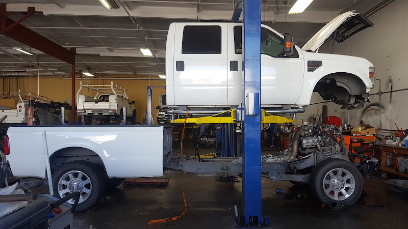United Automotive Service 3