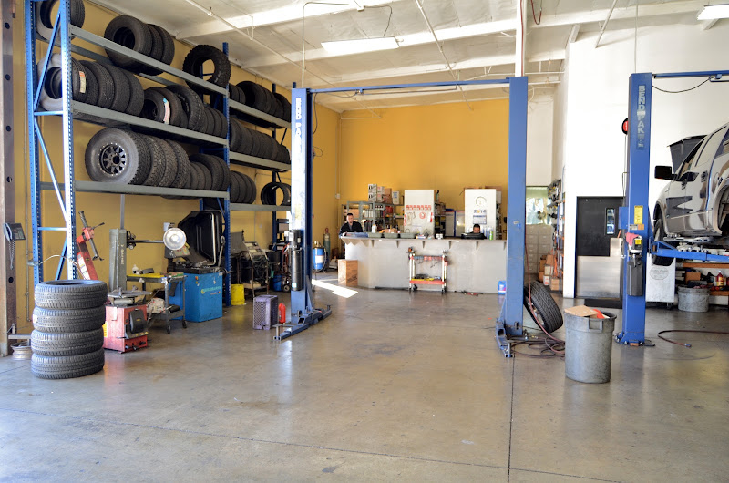 United Automotive Service 4