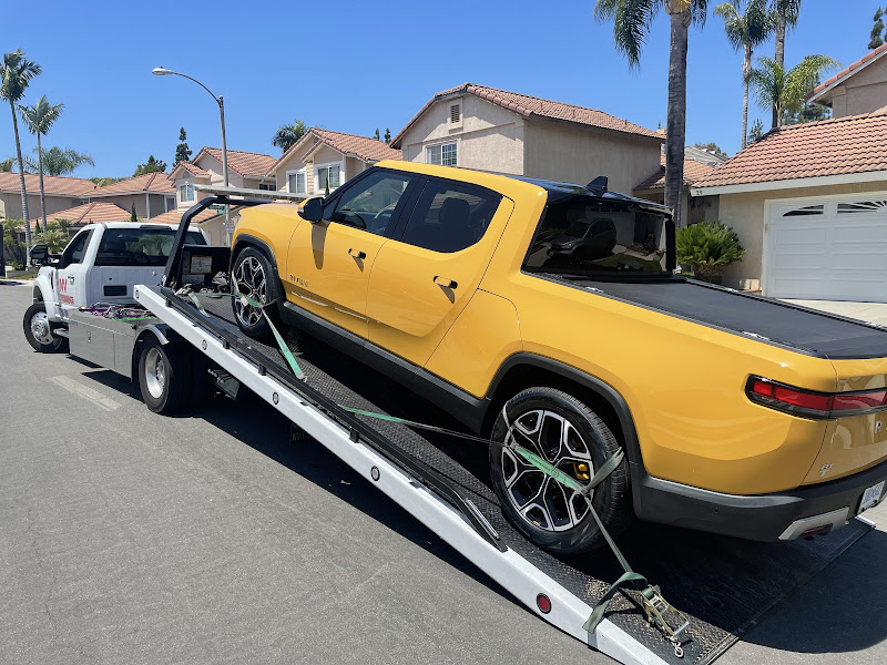 Saigon's Towing 4