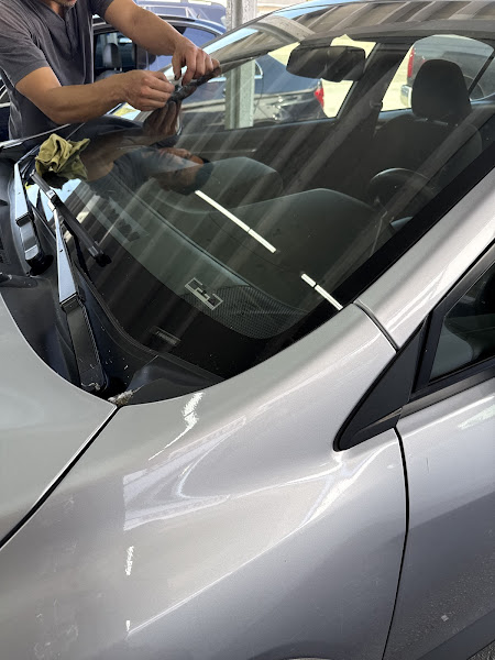AD Auto Glass