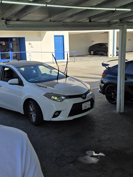 AD Auto Glass 2