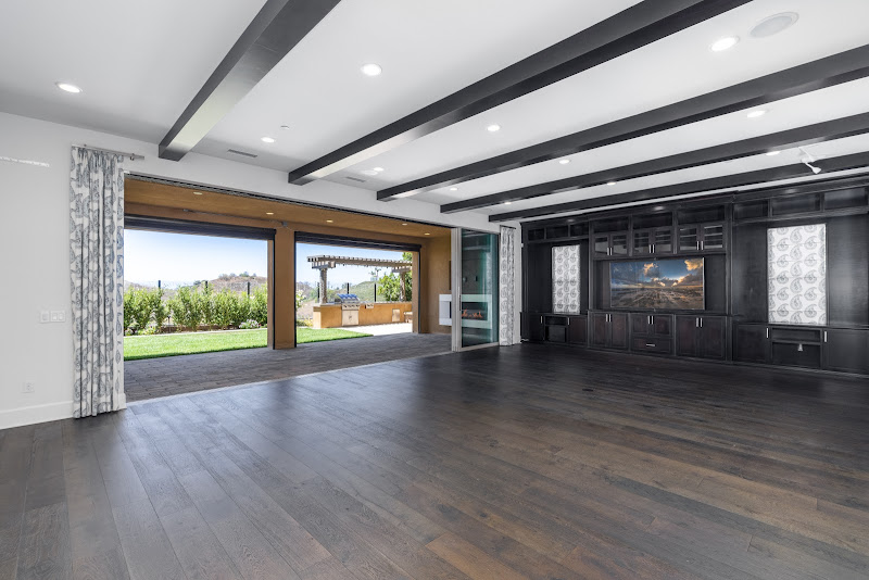 Frank Del Rio - Realtor - DRE#01321550 - EXP Realty of California, Inc 5