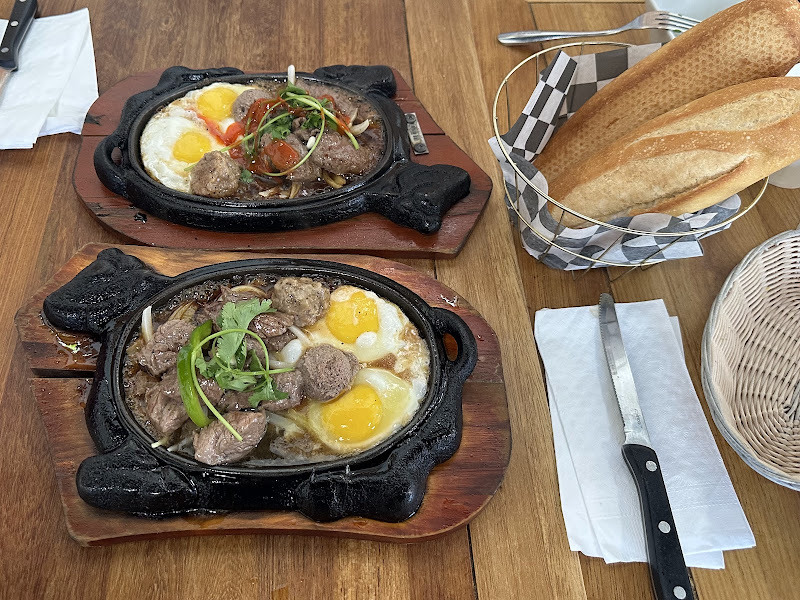 Tan Dinh Cafe 3