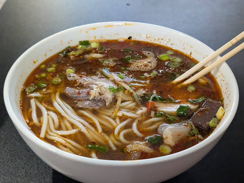 Pho Luc Lac 4