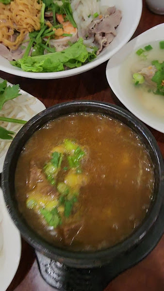 Kali Noodles & Tea Bar 2