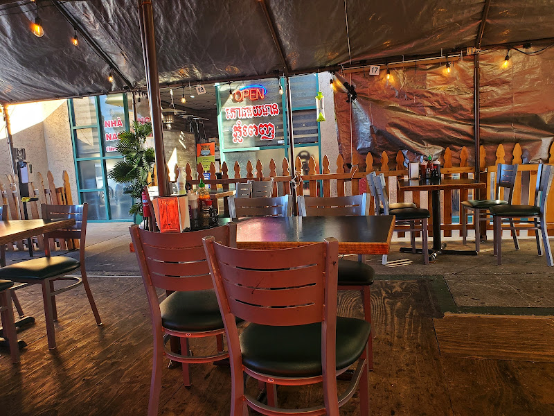 Nam Vang Restaurant