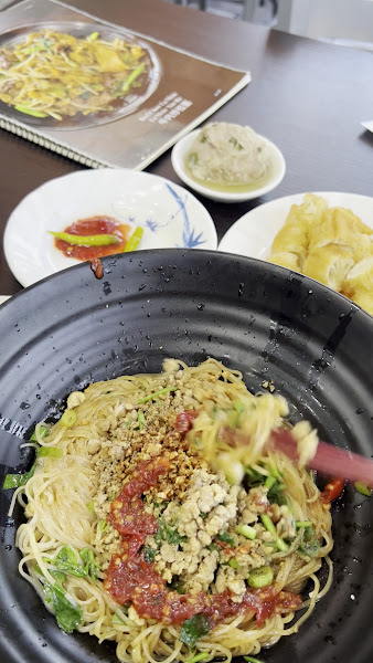 Nam Vang Restaurant 2