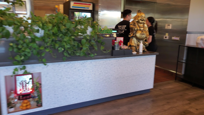 Pho Almaden 2