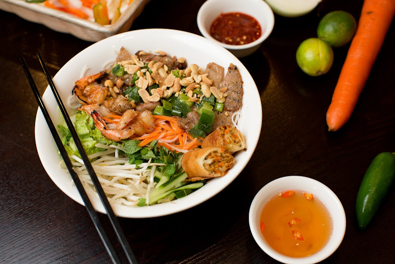 Anh Hong Restaurant 3