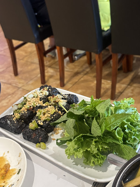 Dong Que Restaurant 4