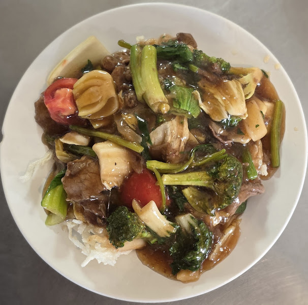 Dac Phuc Restaurant 2