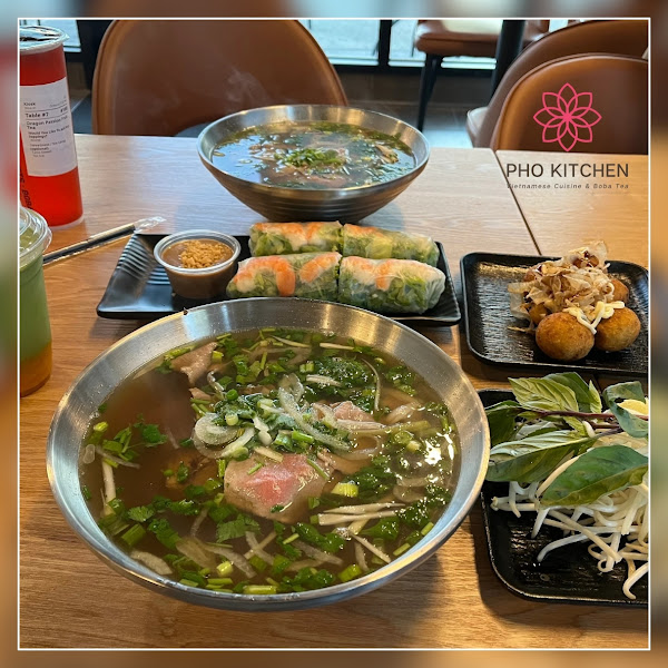Pho Kitchen 3