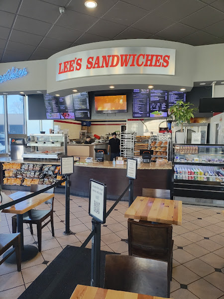 Lee's Sandwiches 4