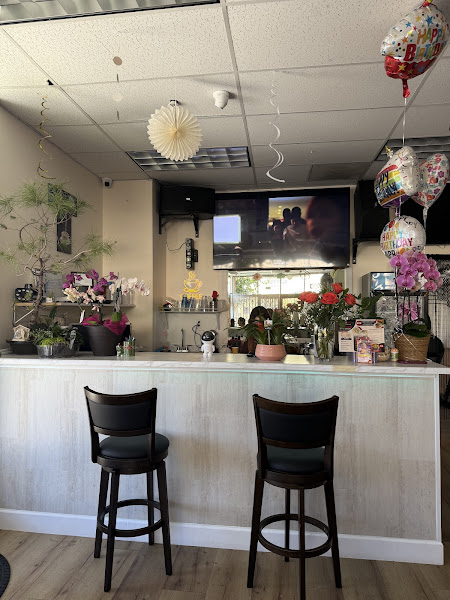 LV Cafe 3