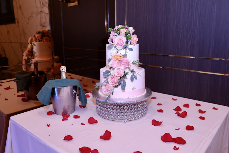Linda's Bakery 2